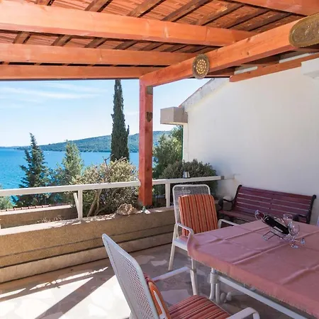 Miro Appartement Seget Vranjica